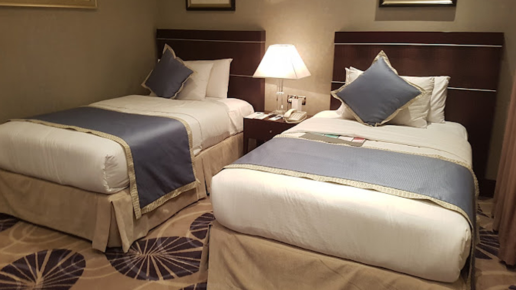 LE MERIDIEN TOWERS